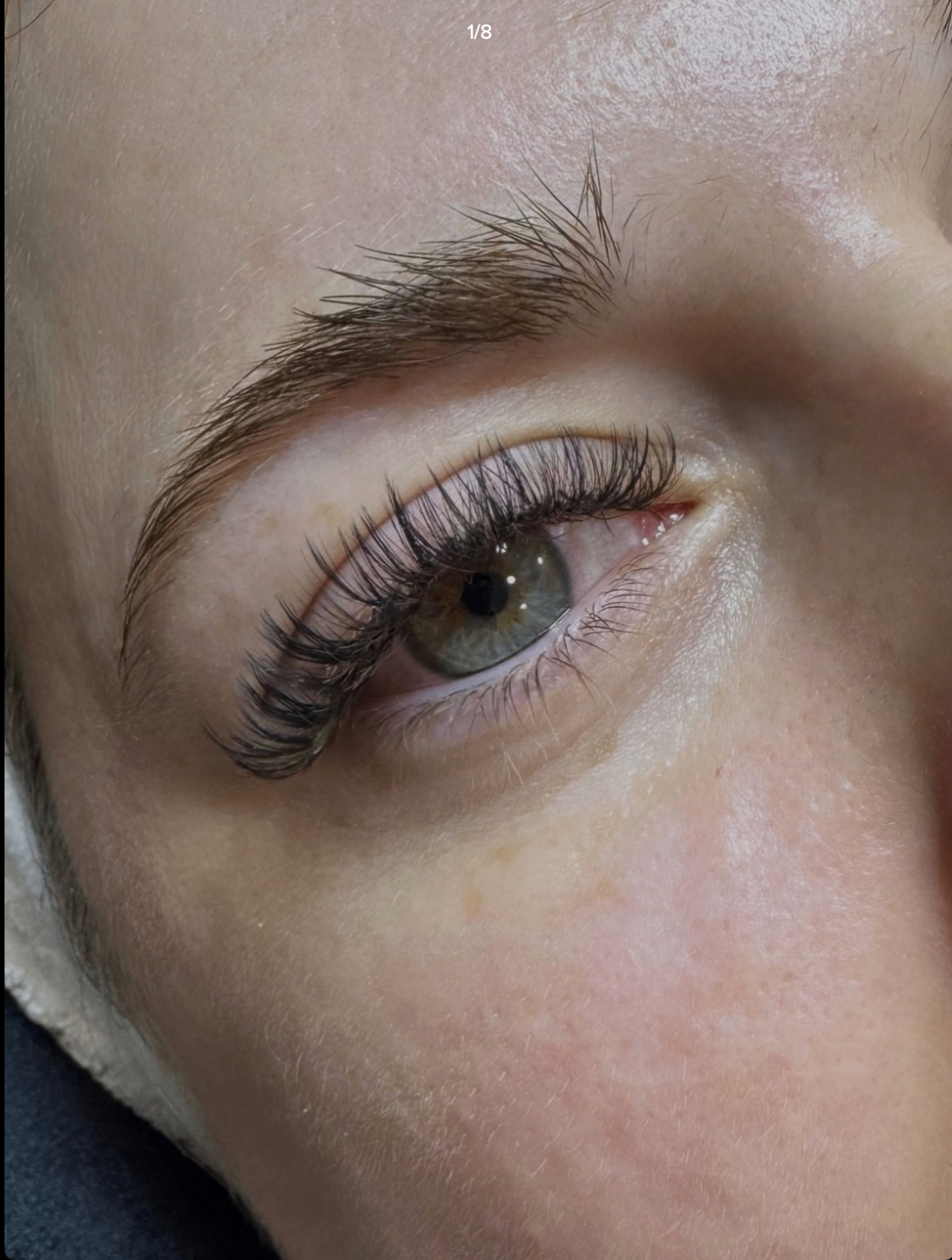 Extensiones de pestañas — trabajo Amar Beauty Salon